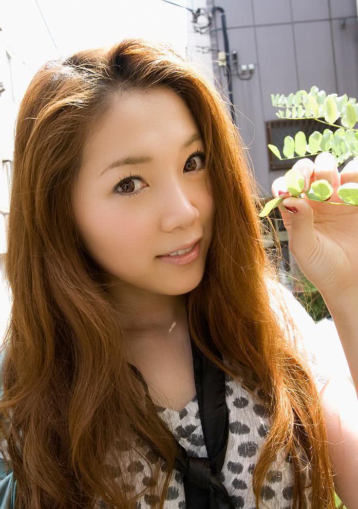 小川阿佐美最新观点探讨与分析