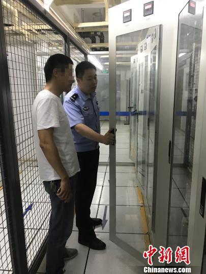 远离非法内容，聚焦科技产品，宅男频道最新地址与科技产品的生活变革介绍