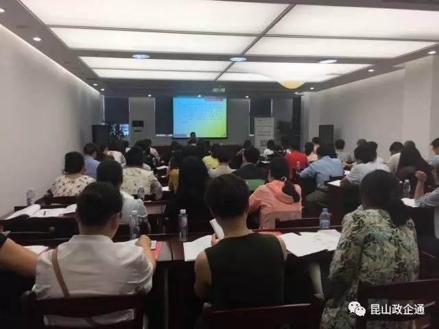全国热点大解析，最新动态一网打尽🔍