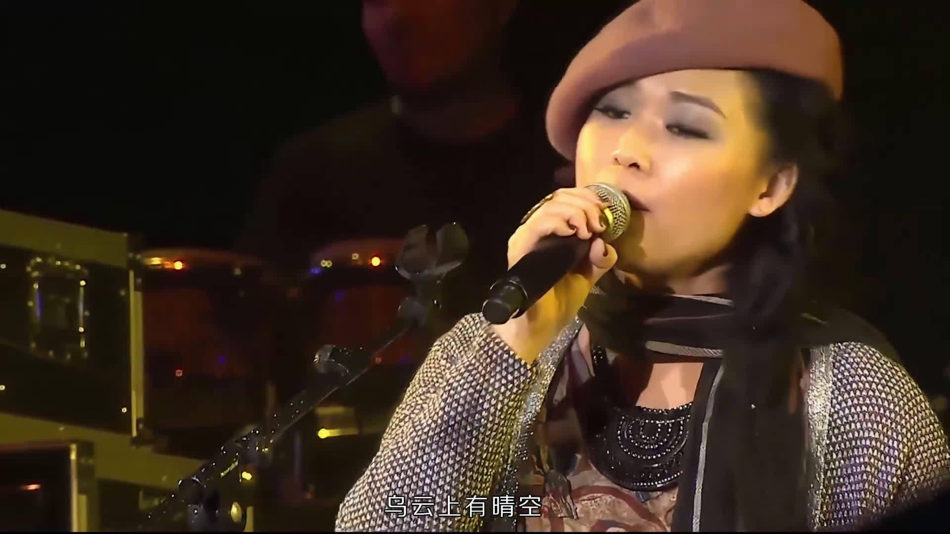 励志之旅，最新撩人歌曲点燃激情，拥抱自信闪耀变化