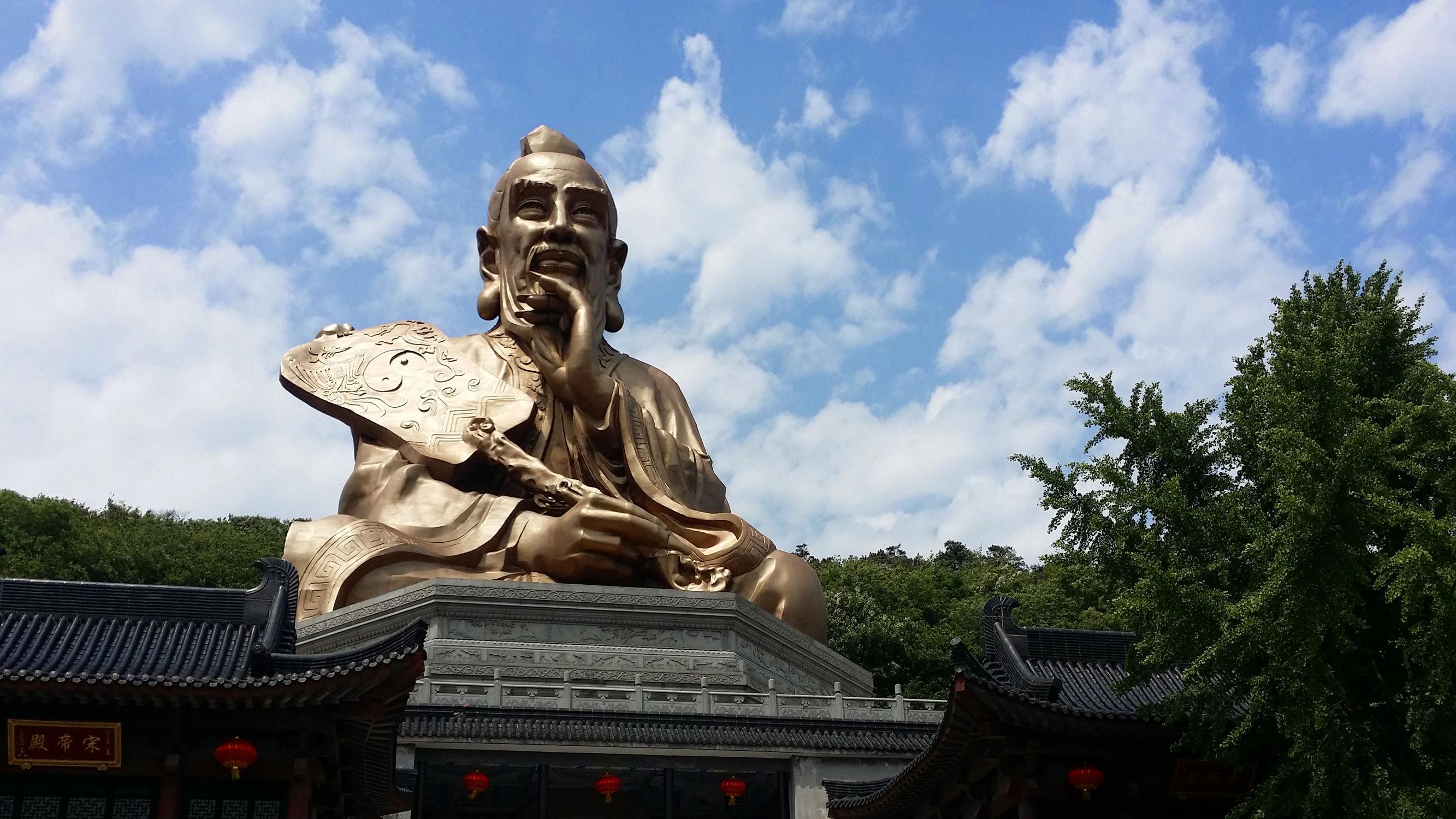 患病女童被遗弃道观背后的故事,父亲称送给佛祖的真相探究
