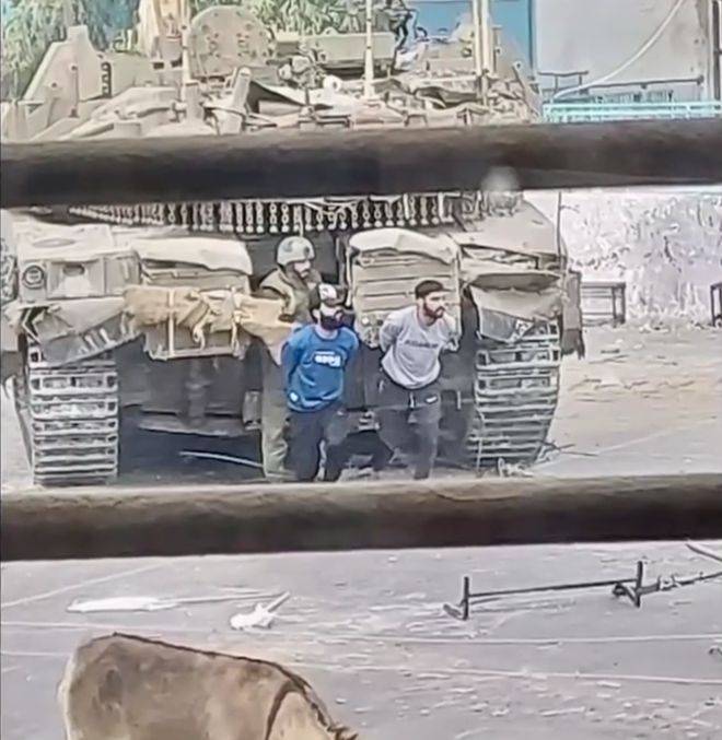 立式自动焊机 第1031页