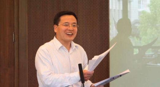国务院发文背后的解读，为何年轻人宁愿送外卖而不进工厂？个人观点探讨