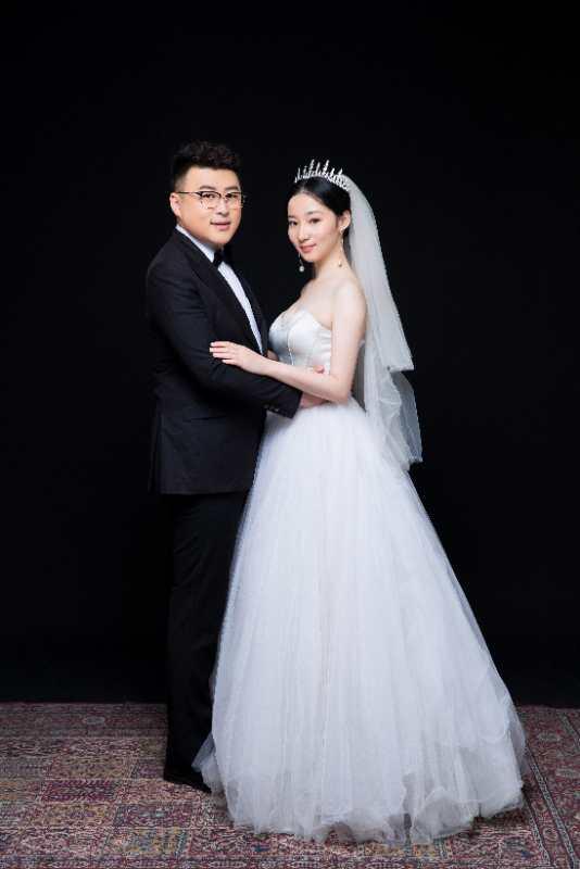 双胞胎死亡事件与护士的几轮检查，小红书分享引发关注热议