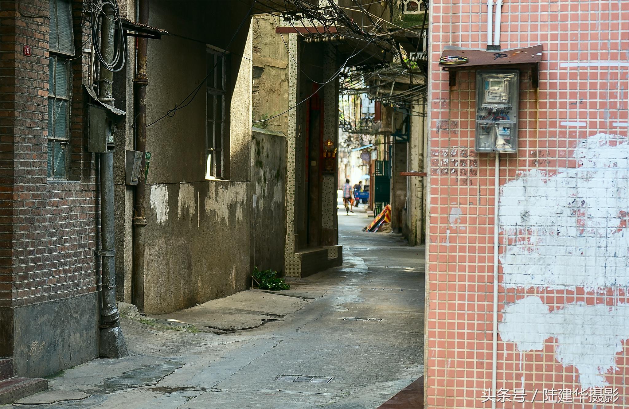 小巷深处的汽车梦想工坊，打造理想造型的车型