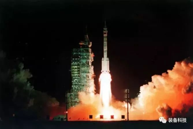 中国载人航天任务探寻星辰秘境，小巷中的星辰大海之旅