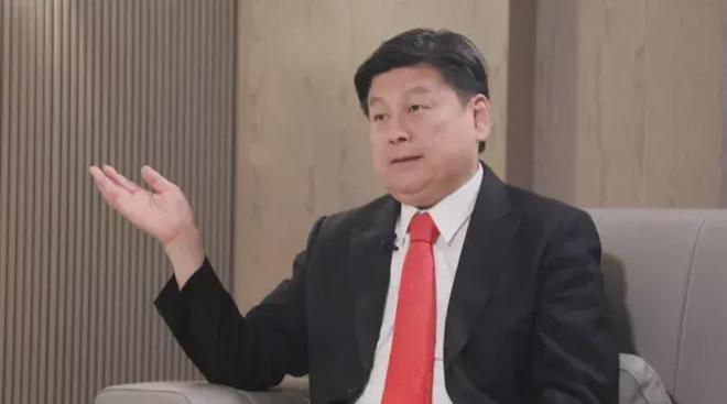 朱立伦澄清猎杀绿营民代名单，误会背后的友情故事揭秘