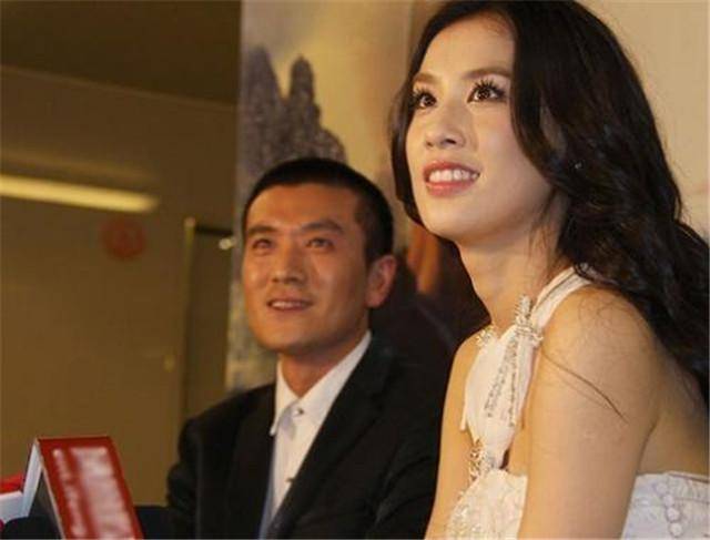 黄圣依杨子，二人带动八人群的力量崛起