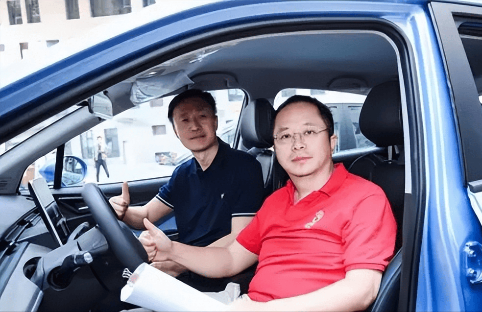 周鸿祎驾考之路，时代的见证者开始考驾照之旅