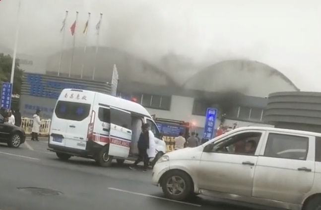 陕西消防车事故致5死1伤，小巷特色小店背后的悲剧引发关注