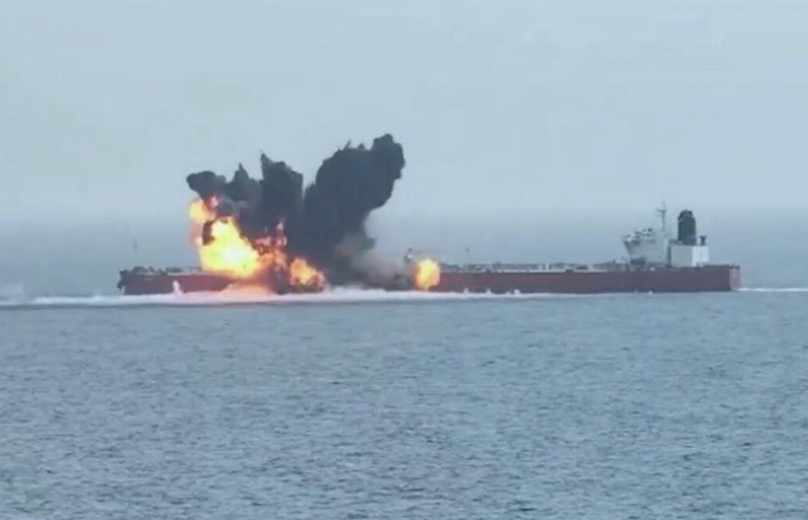 也门胡塞武装红海袭击两艘船只事件，深度解析与标题揭秘