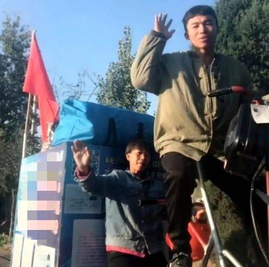 三十年不忘拐卖者之名，自然之旅找回内心宁静