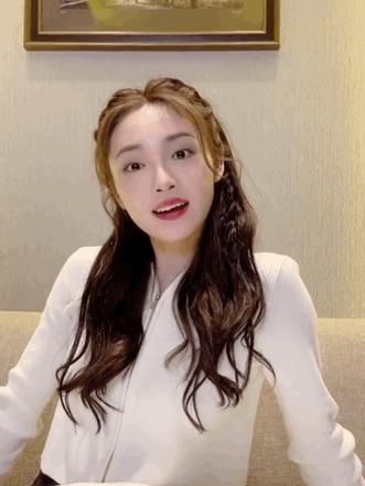 娜扎最新动态，美出新高度！