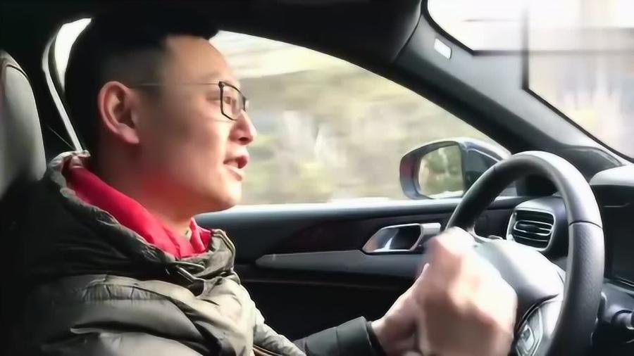 ID4最新车机，一路温馨，情谊满载的驾驶体验