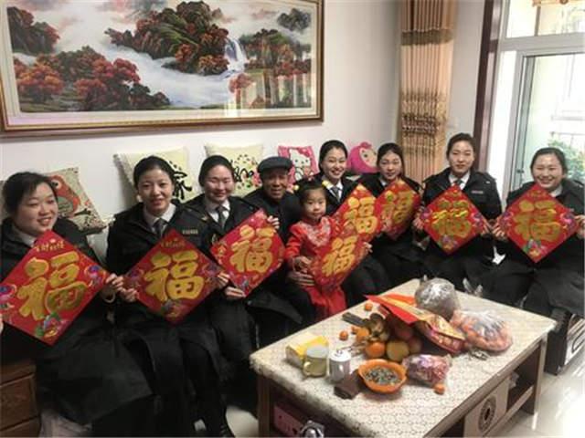 教育部最新通知高校，爱与陪伴的教育之旅