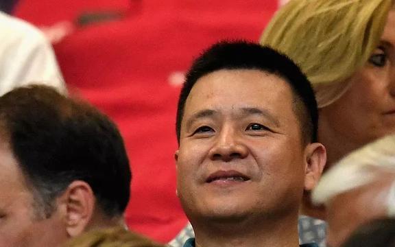 李勇鸿，时代印记下的瞩目焦点