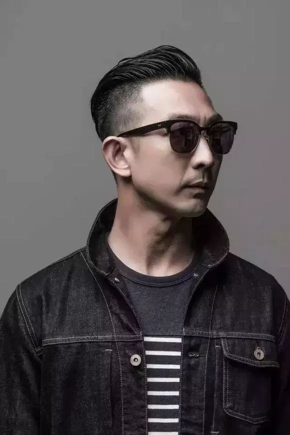 李灿森最新动态小红书分享，时尚潮流引领者的风采展现