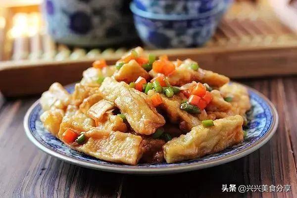 最新菜系探索指南，烹饪探索之旅的步骤详解