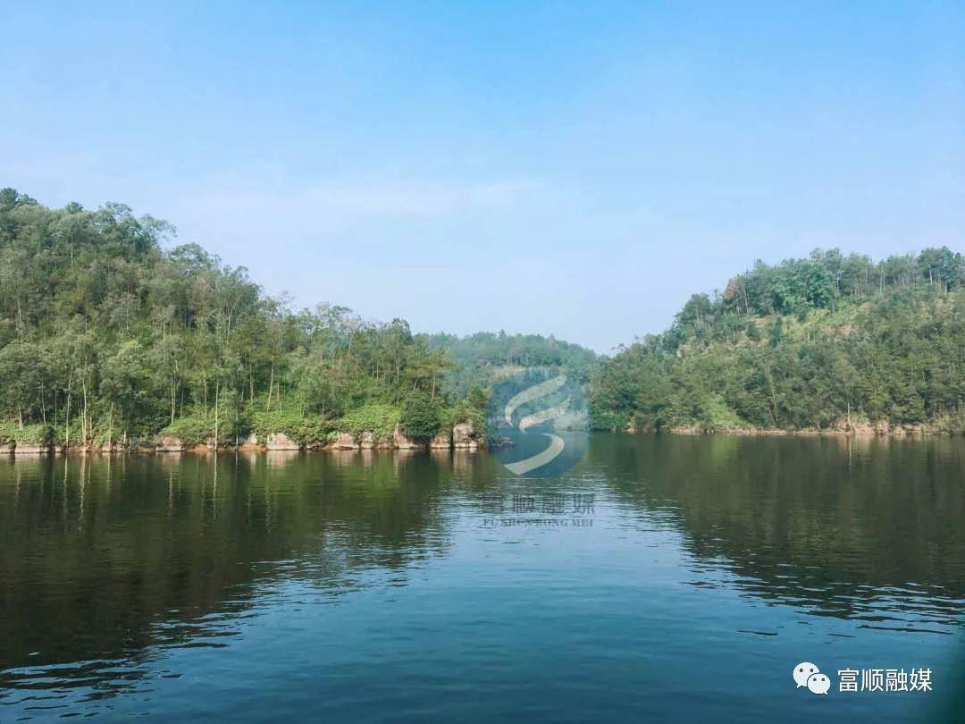 富顺最新招聘，启程探索自然美景，寻找内心宁静之旅