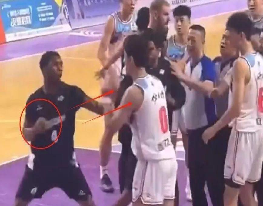 篮球14秒最新规定,篮球14秒最新规定🏀，球场风云再起！