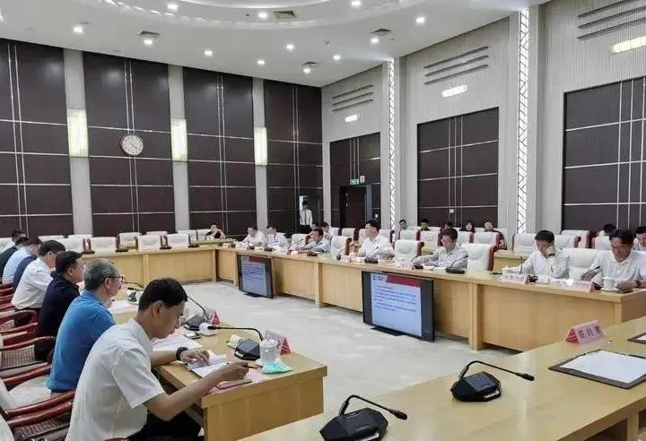 2024新奥精准资料大全,全面实施策略设计_多功能版31.727