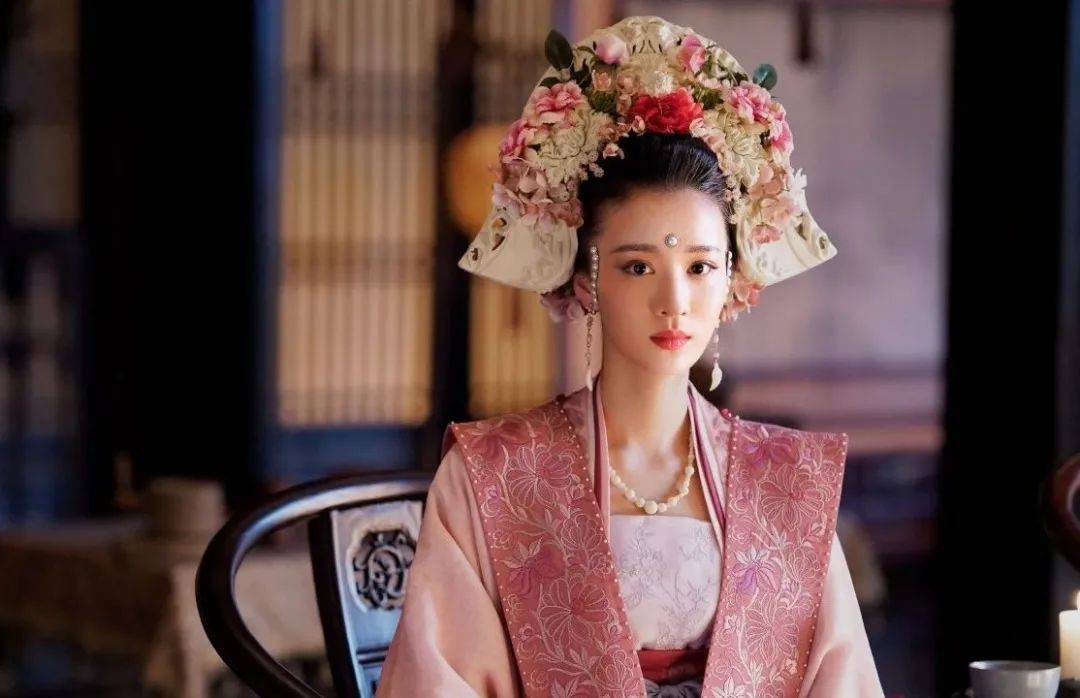 最新古装电影，历史与艺术的完美融合，展现魅力之作