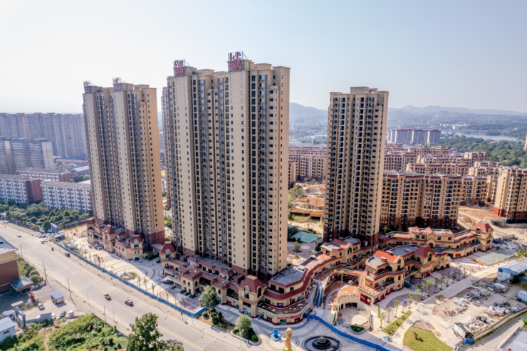 岳阳房产资讯，家的温暖与友情的纽带，启程岳阳房产之旅