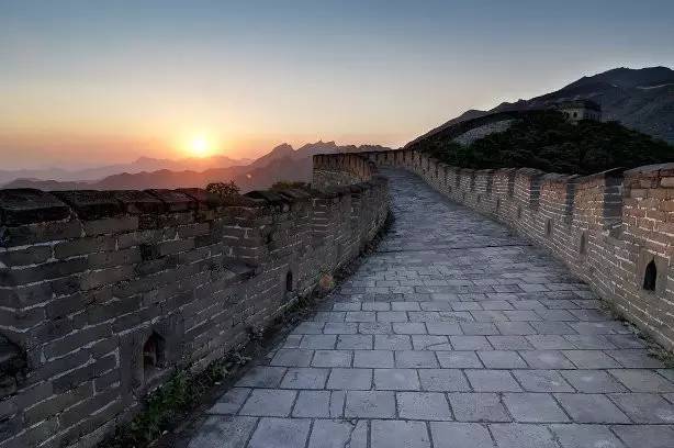 德丰利达引领的自然美景探索之旅，心灵洗涤与重生之旅最新消息