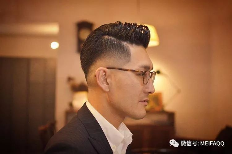 张学友最新发型，潮流引领者的发型变革之旅