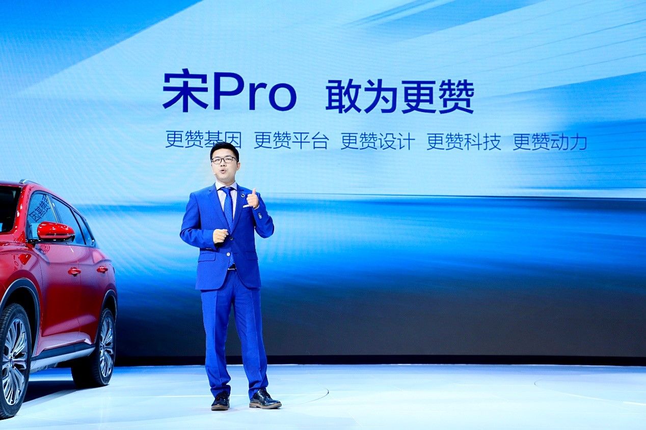 朱兴峰最新动态，时代浪潮中的领航者