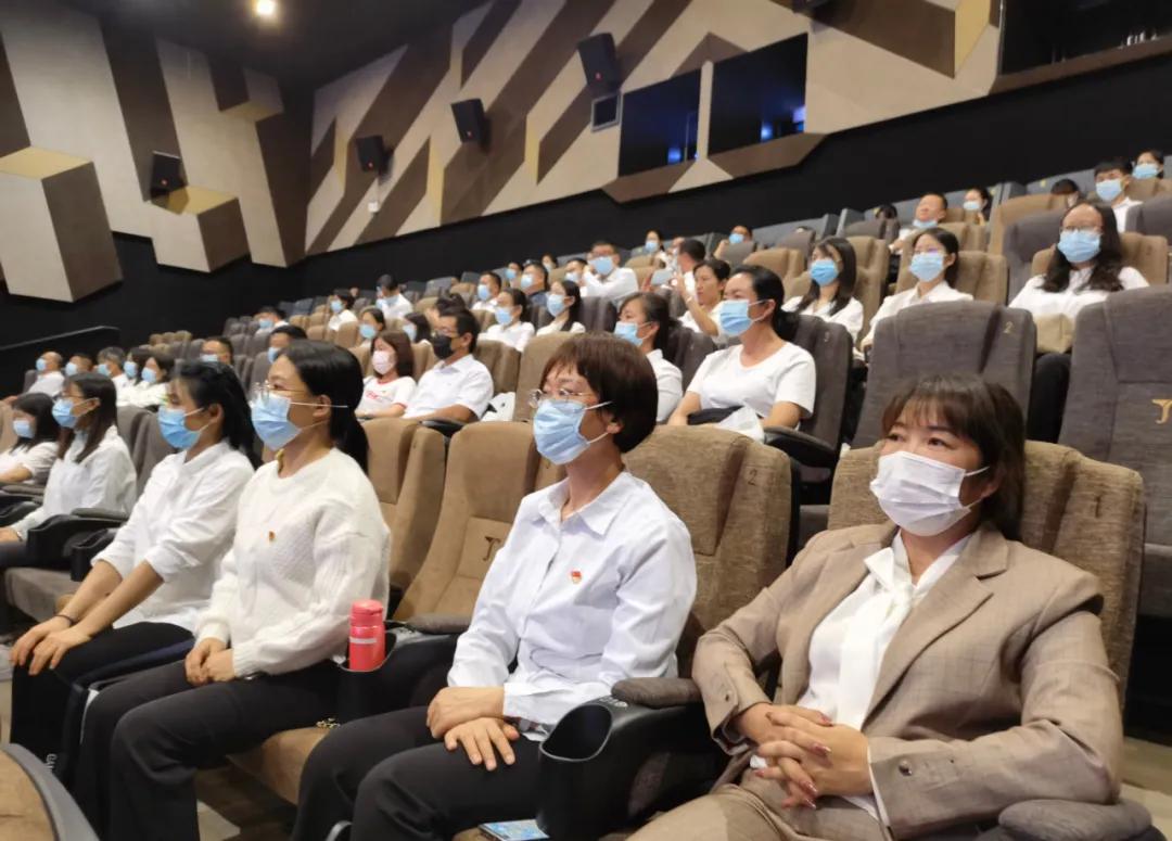 一站式观影体验