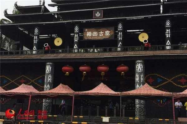 图片描述:踏上旅程,探索未知