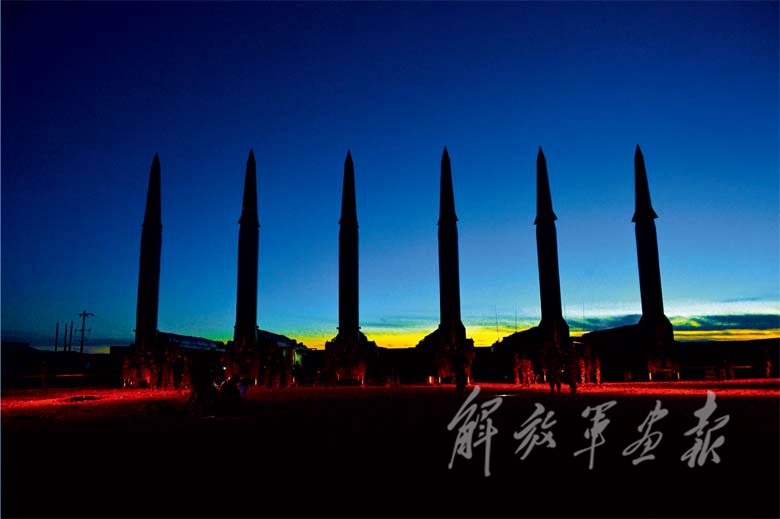 美国最新导弹试射，全球军事动态的重要时刻揭秘