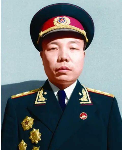最新生长军官，成为军官的详细步骤指南与成长路径探索