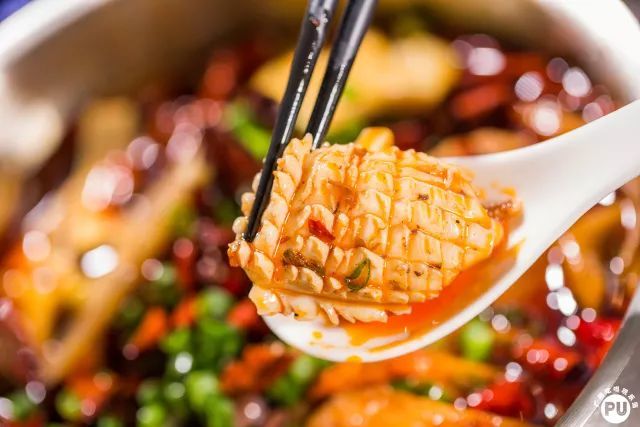 最新美食家，背景、重大事件与时代的印记