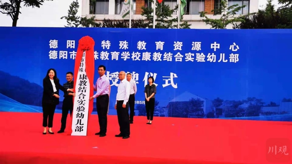 最新教育政策下的独特教育探索，小巷特色小店新篇章