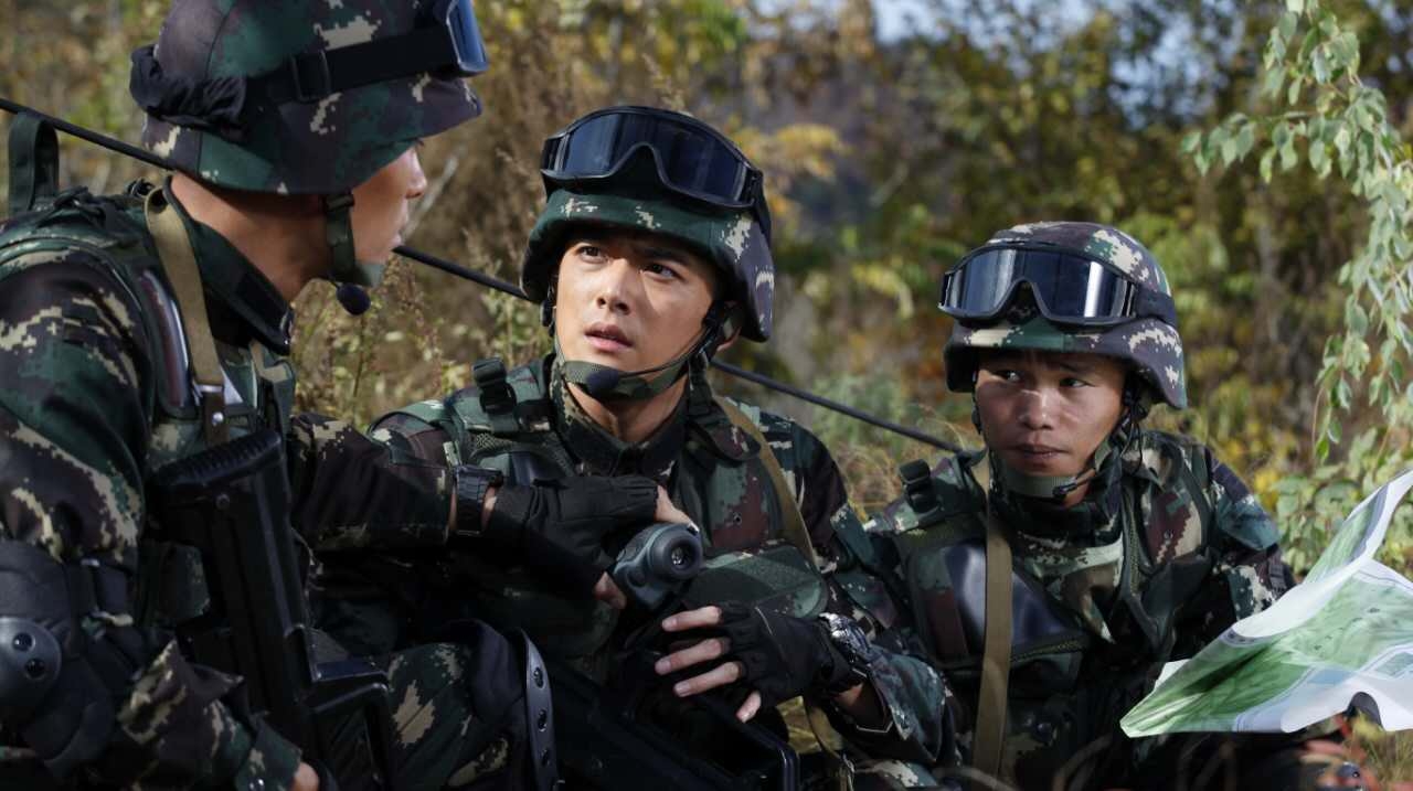 热血尖兵演员表揭秘，小巷深处的特色小店故事