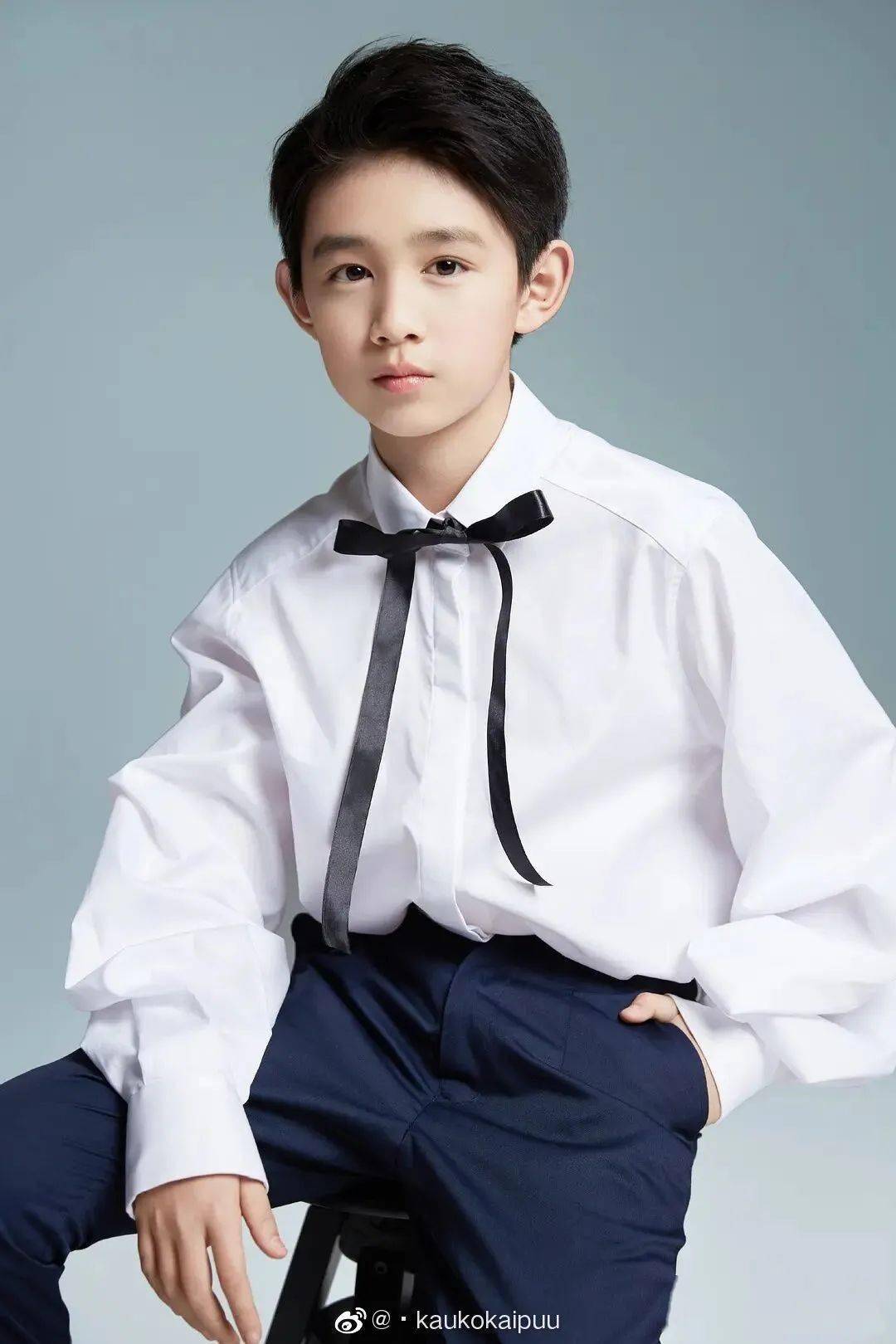 演员小明，星光璀璨，演绎人生传奇