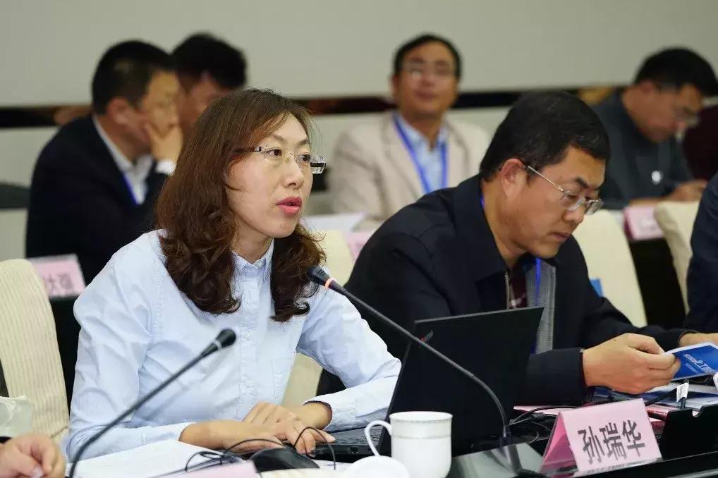 新奥股份铸就行业标杆辉煌篇章，最新消息一览无余