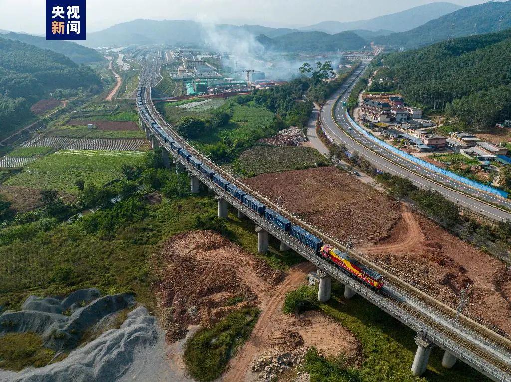 老挝铁路最新动态，一条铁路的崛起及其深远影响